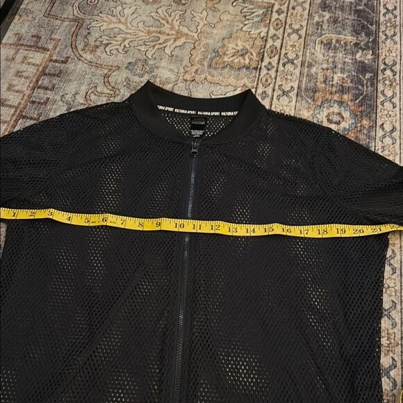Victoria secret sport mesh jacket size L - Picture 9 of 9